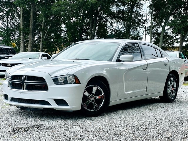 2013 Dodge Charger SE