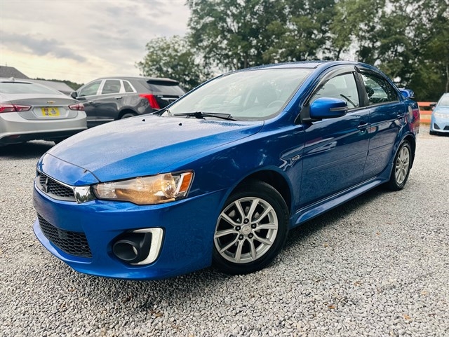 2016 Mitsubishi Lancer ES 5M