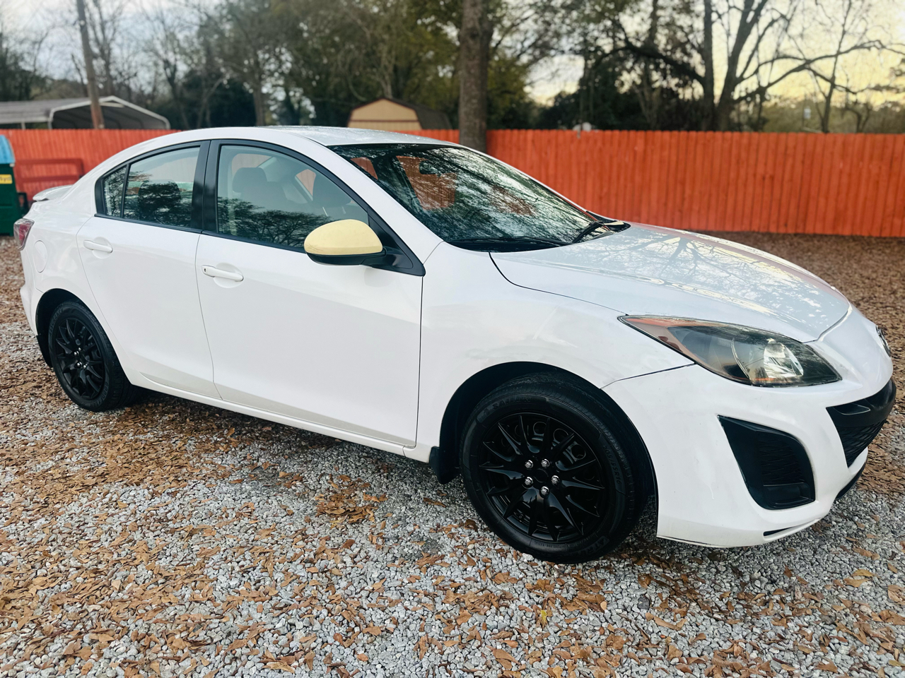 Mazda MAZDA3 i Sport 4-Door 2011