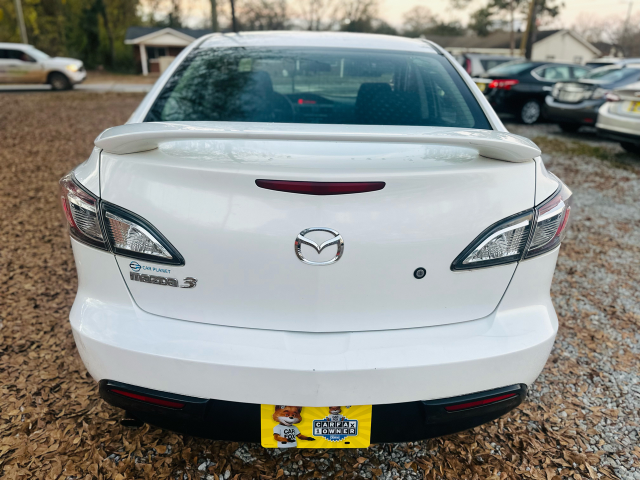 Mazda MAZDA3 i Sport 4-Door 2011