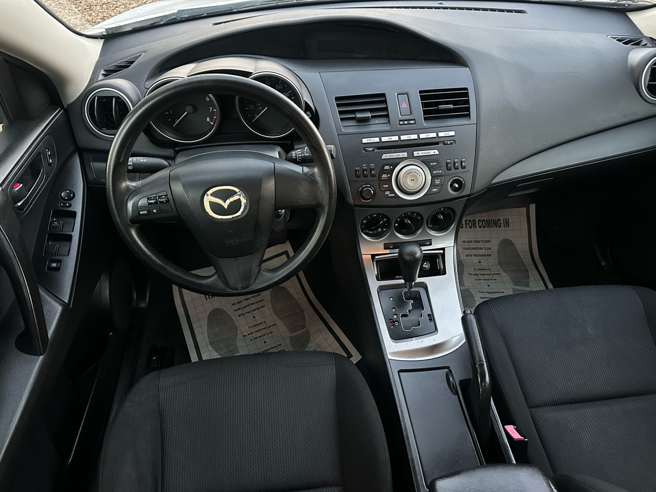 Mazda MAZDA3 i Sport 4-Door 2011