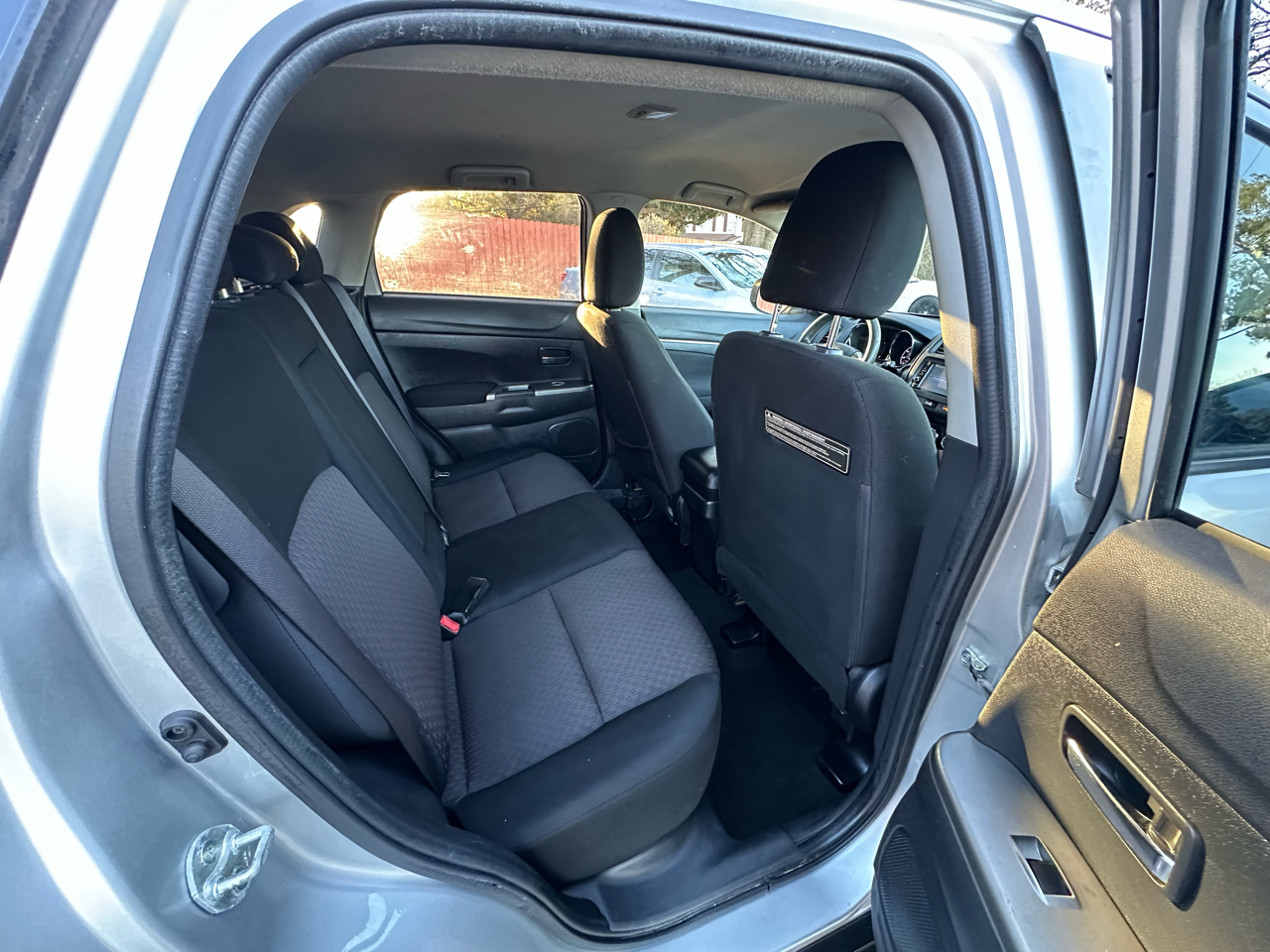 Mitsubishi Outlander Sport 2.0 ES 4WD CVT 2018