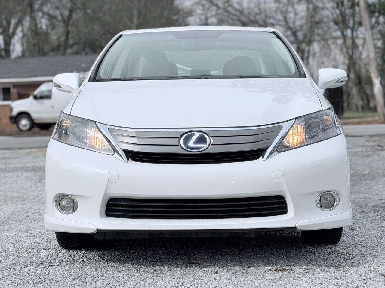 Lexus HS 250h Sedan 2010