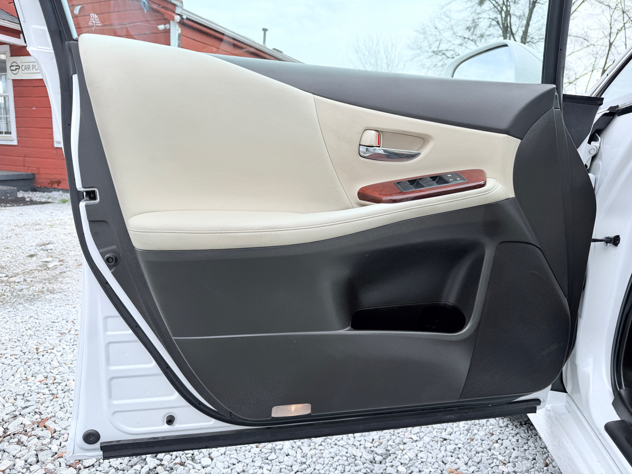 Lexus HS 250h Sedan 2010