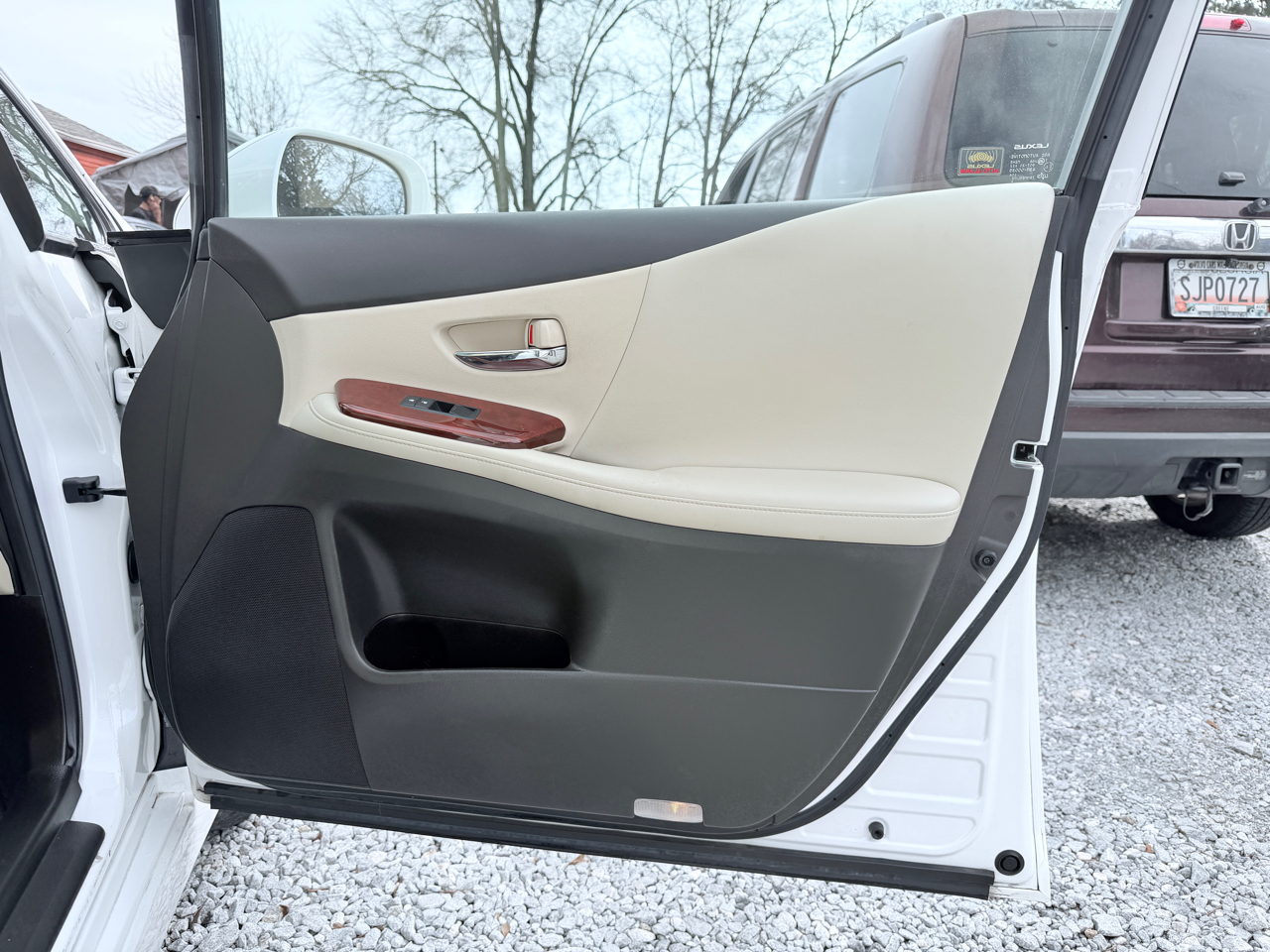 Lexus HS 250h Sedan 2010