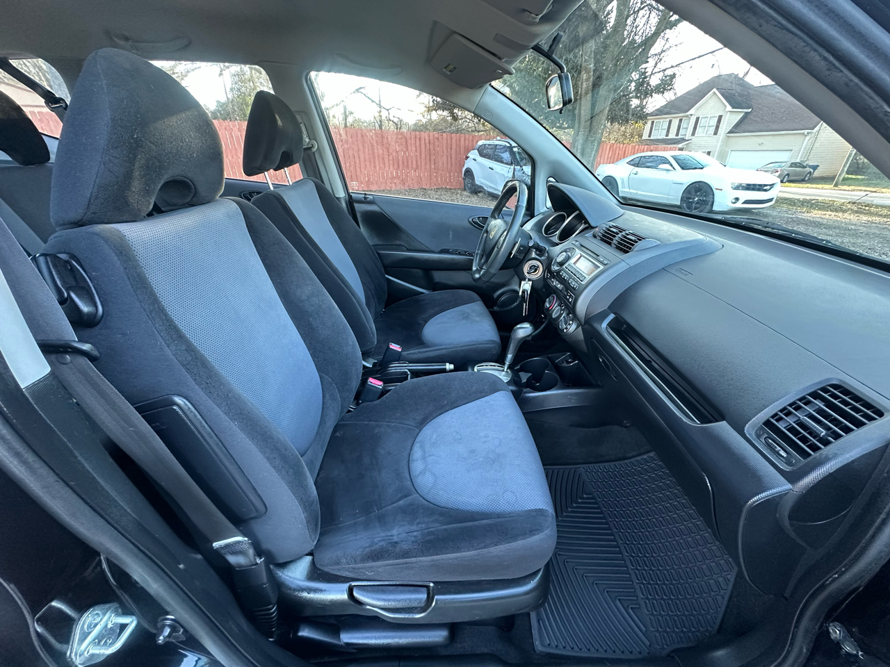 Honda Fit Sport 5-Speed AT 2008