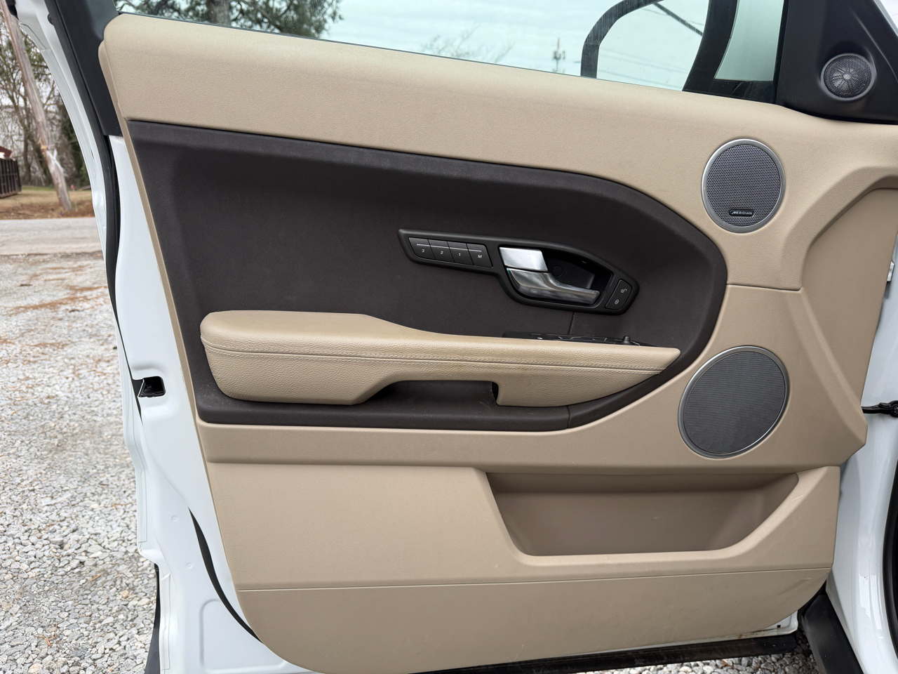 Land Rover Range Rover Evoque Pure Premium 5-Door 2012