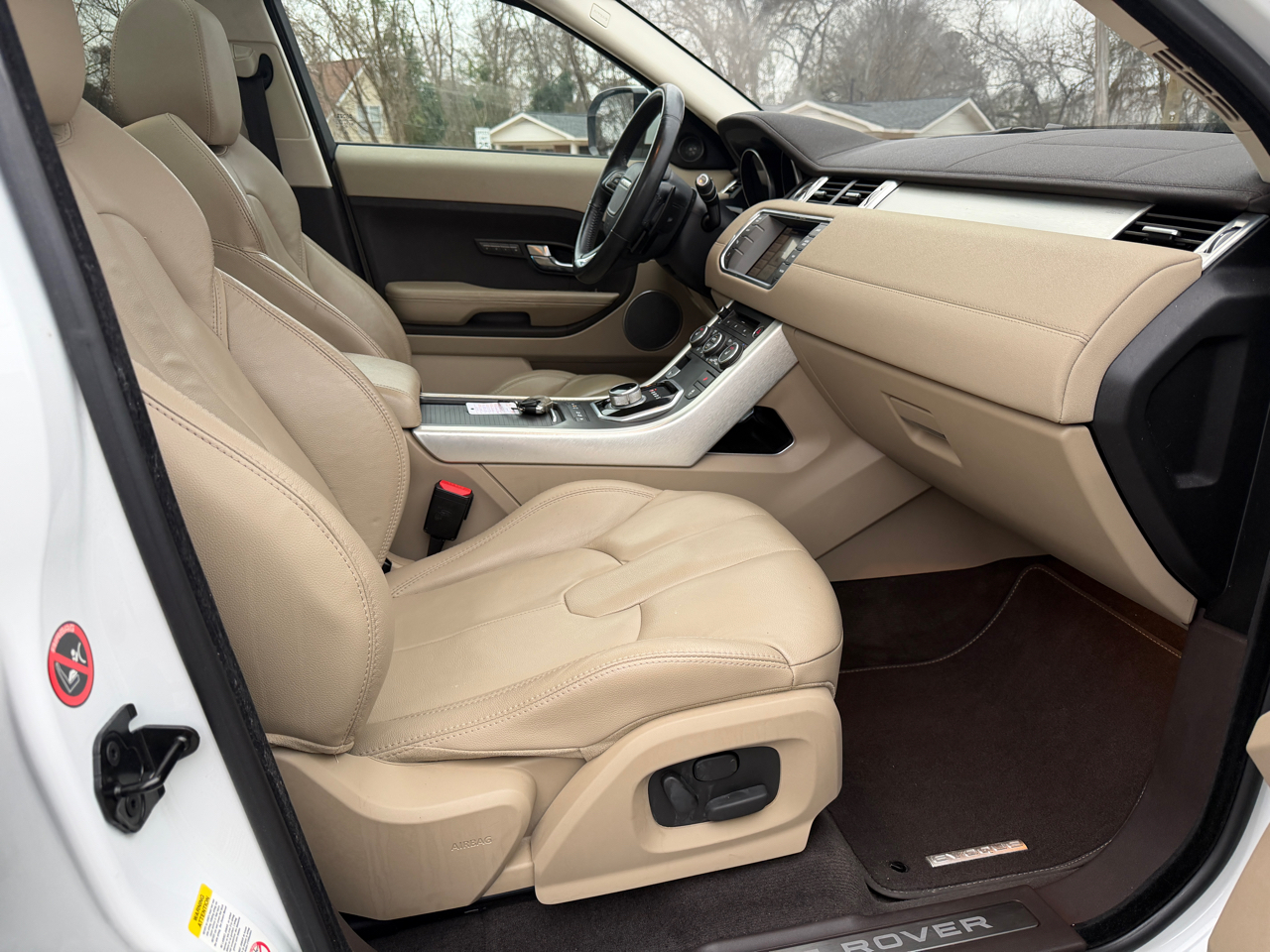 Land Rover Range Rover Evoque Pure Premium 5-Door 2012