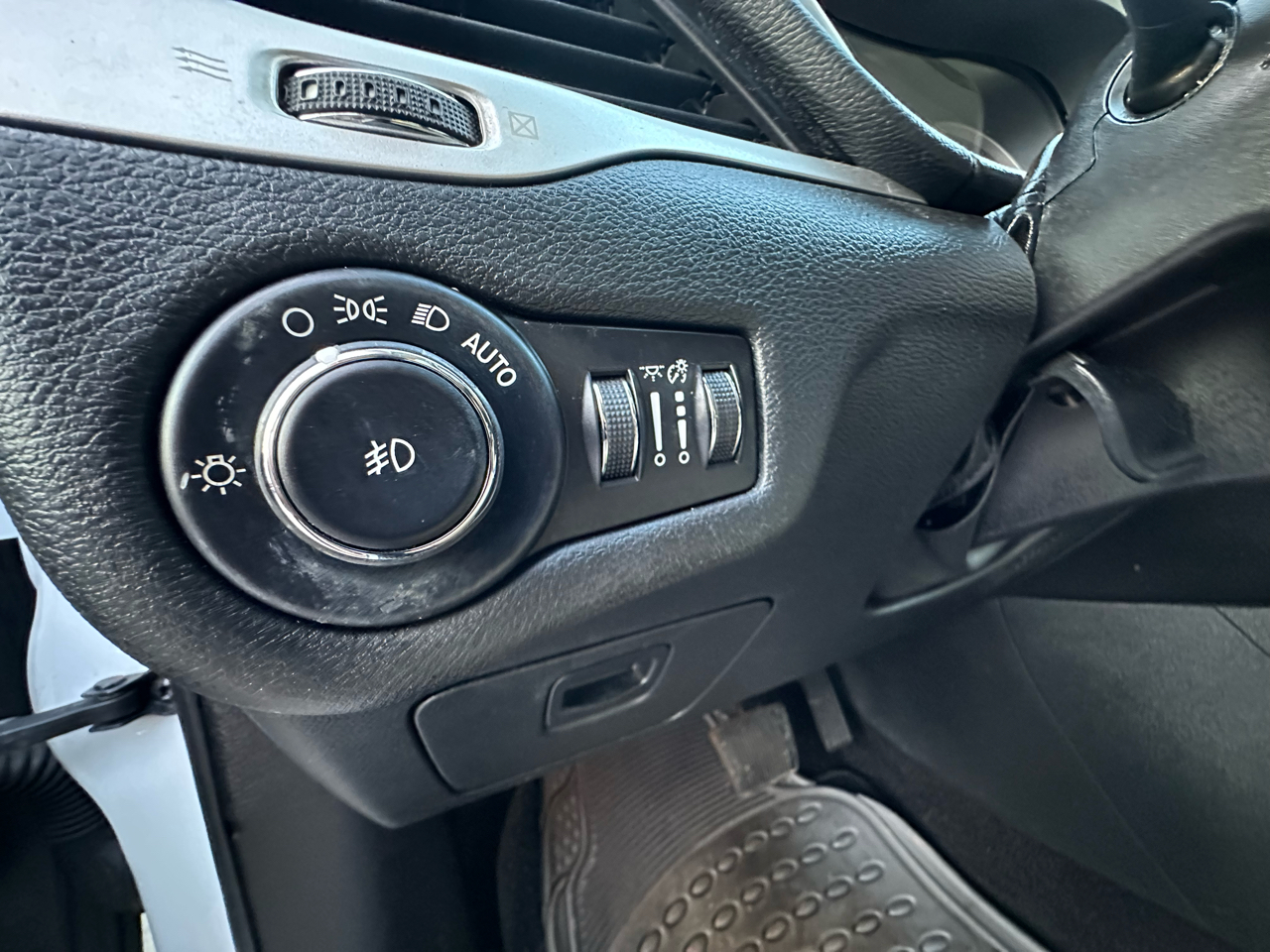 Jeep Cherokee Limited FWD 2016