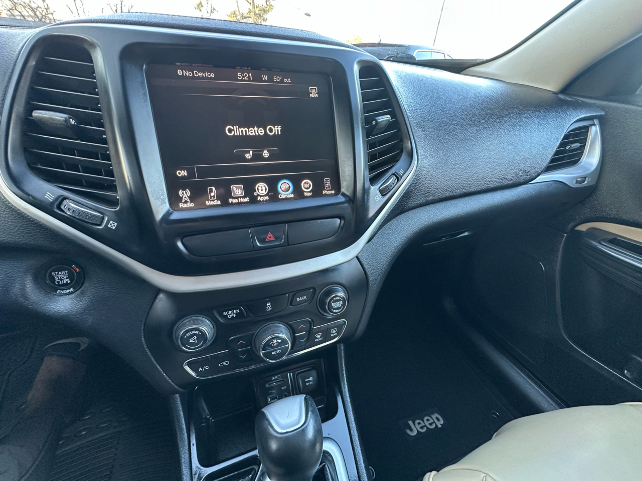 Jeep Cherokee Limited FWD 2016