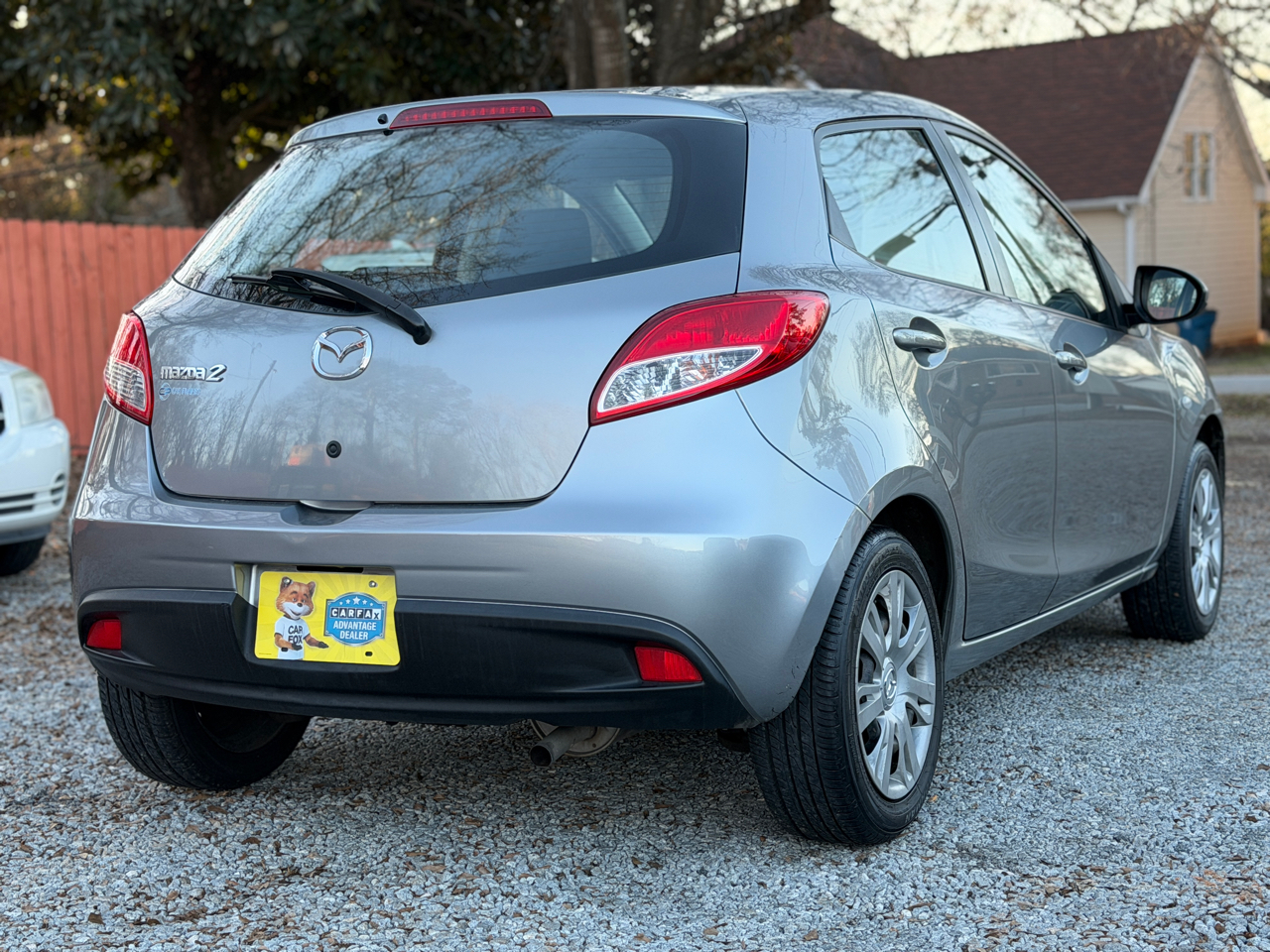 Mazda MAZDA2 Sport 2013