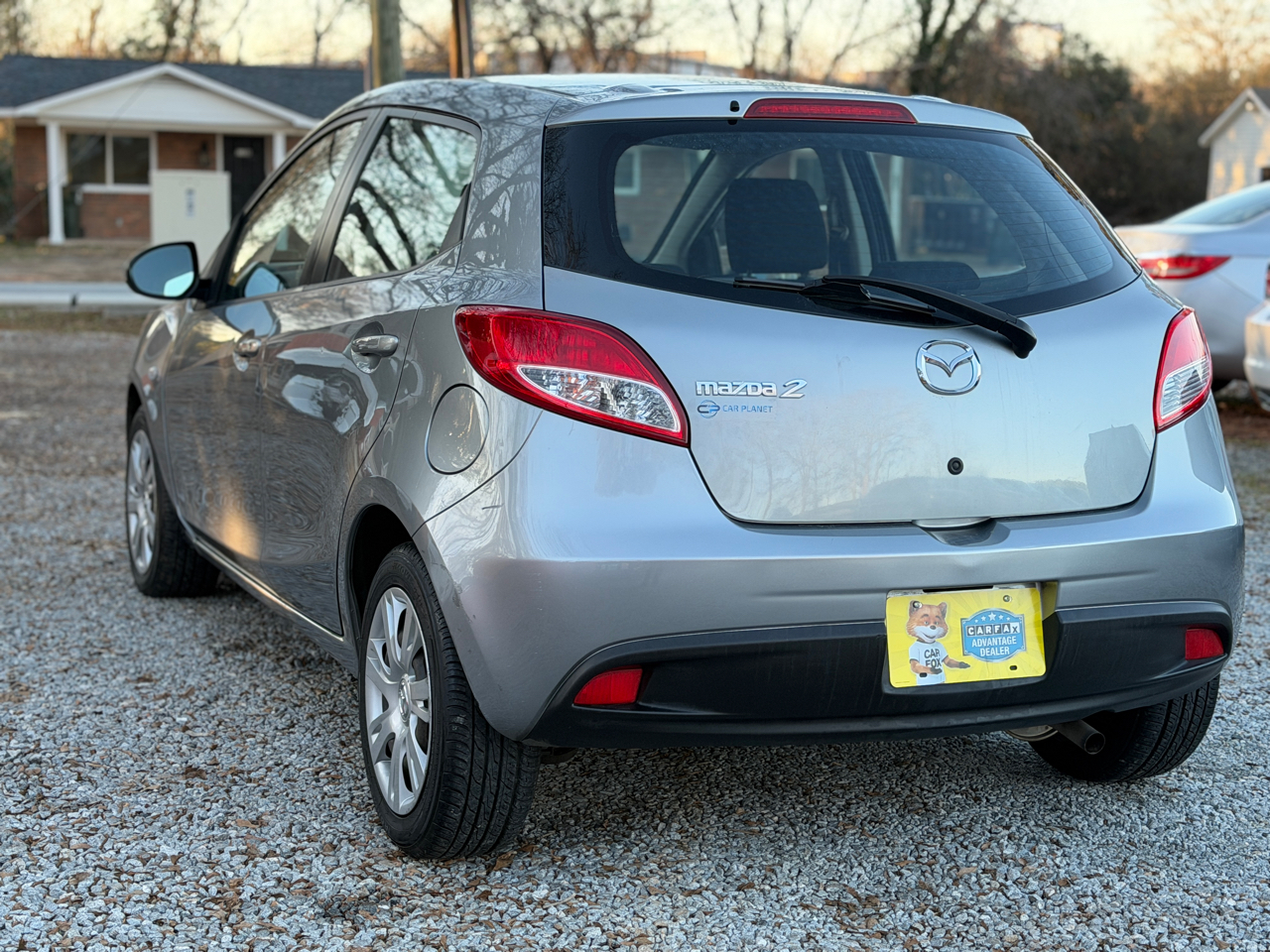 Mazda MAZDA2 Sport 2013