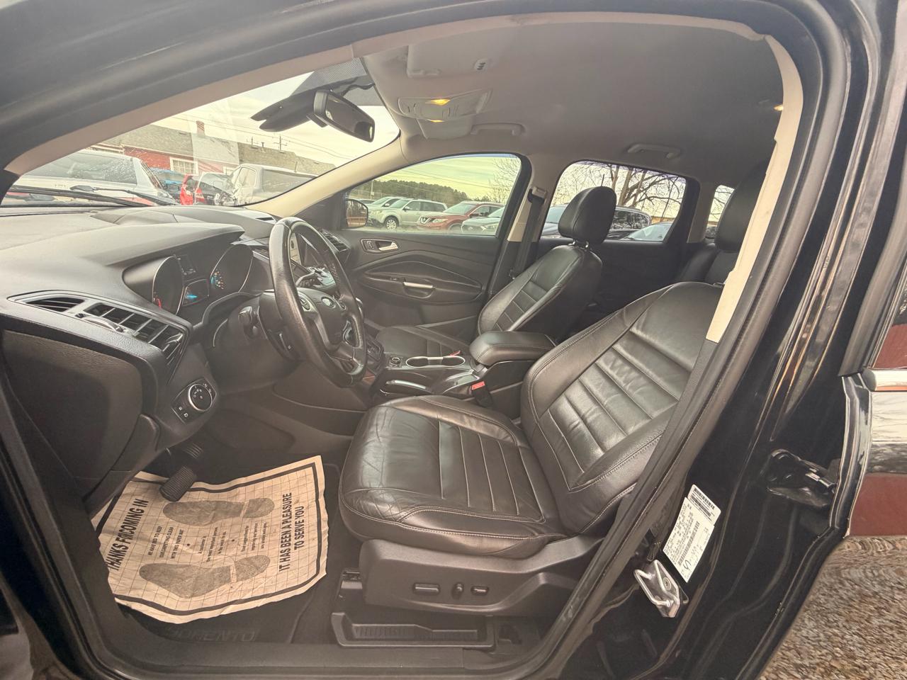 Ford Escape Titanium FWD 2016