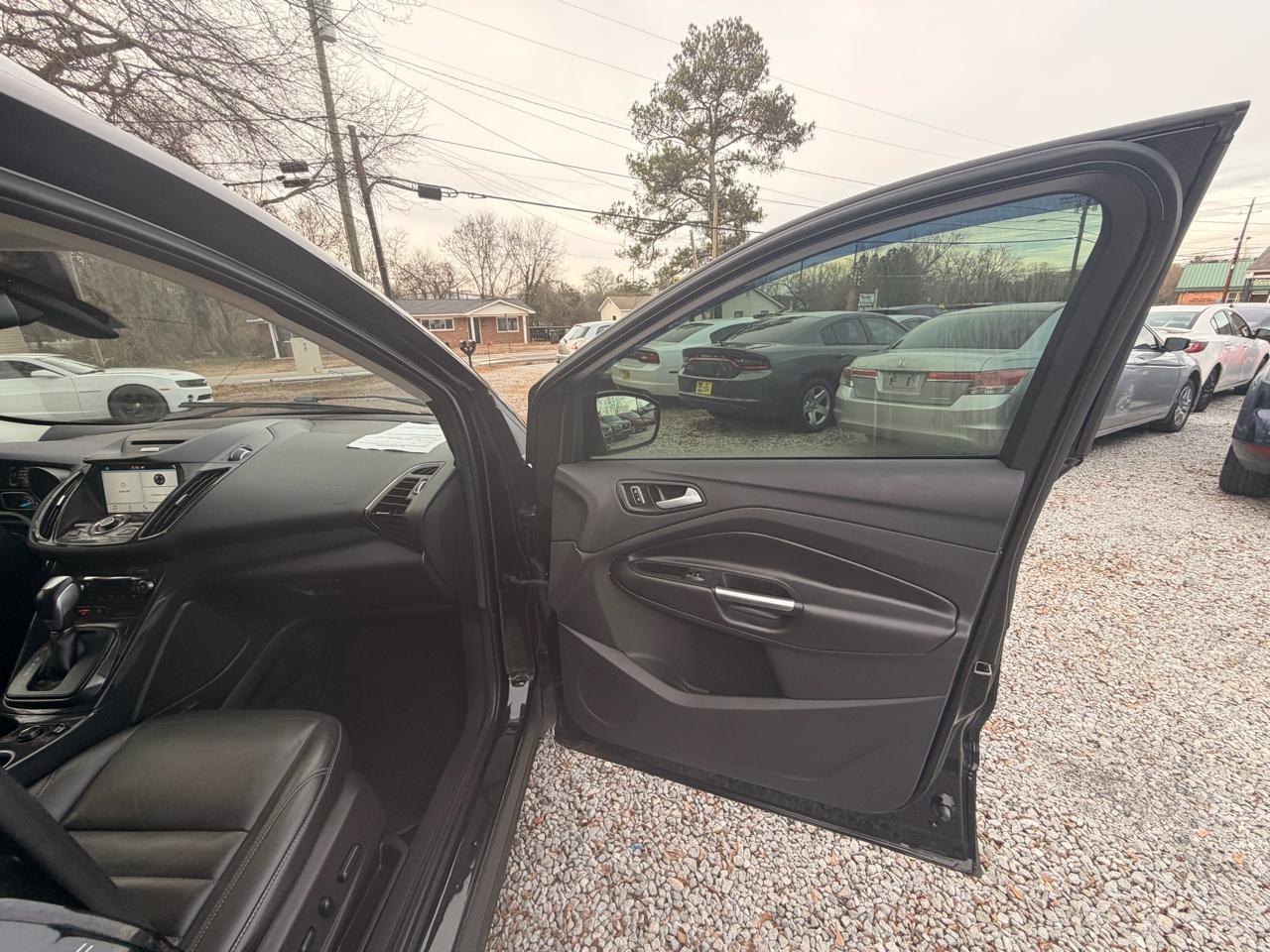 Ford Escape Titanium FWD 2016