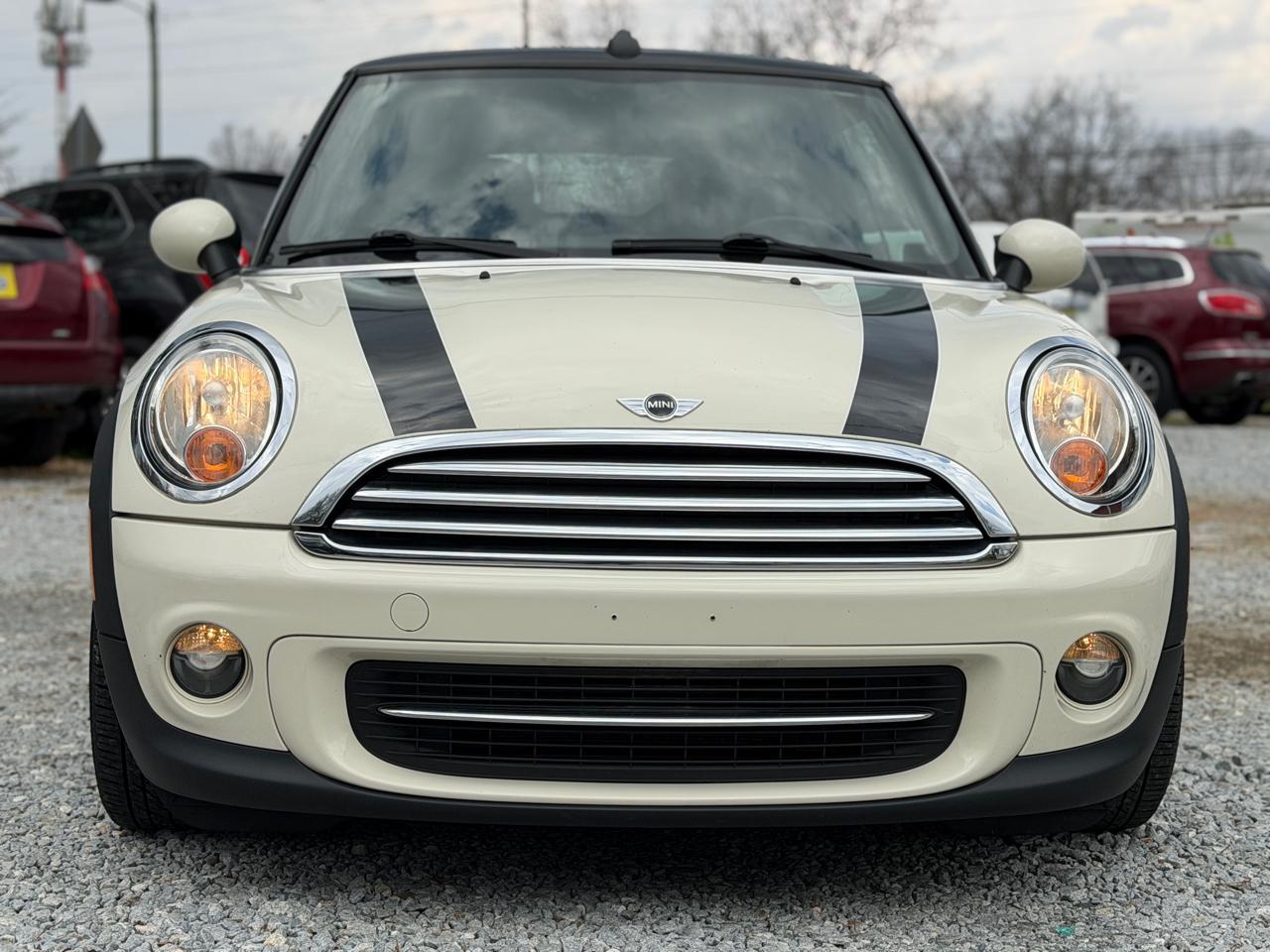 MINI Cooper Convertible 2012