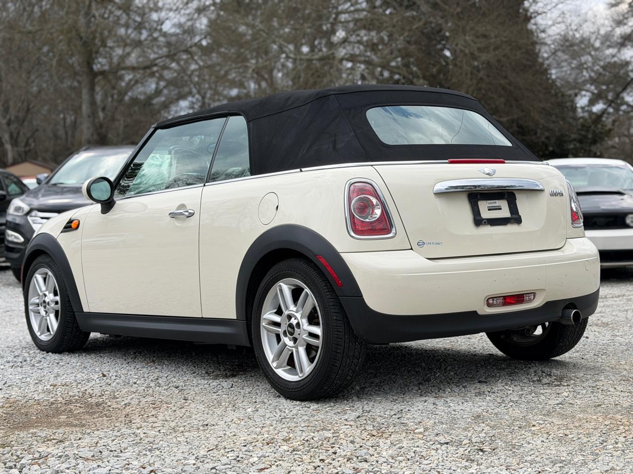 MINI Cooper Convertible 2012