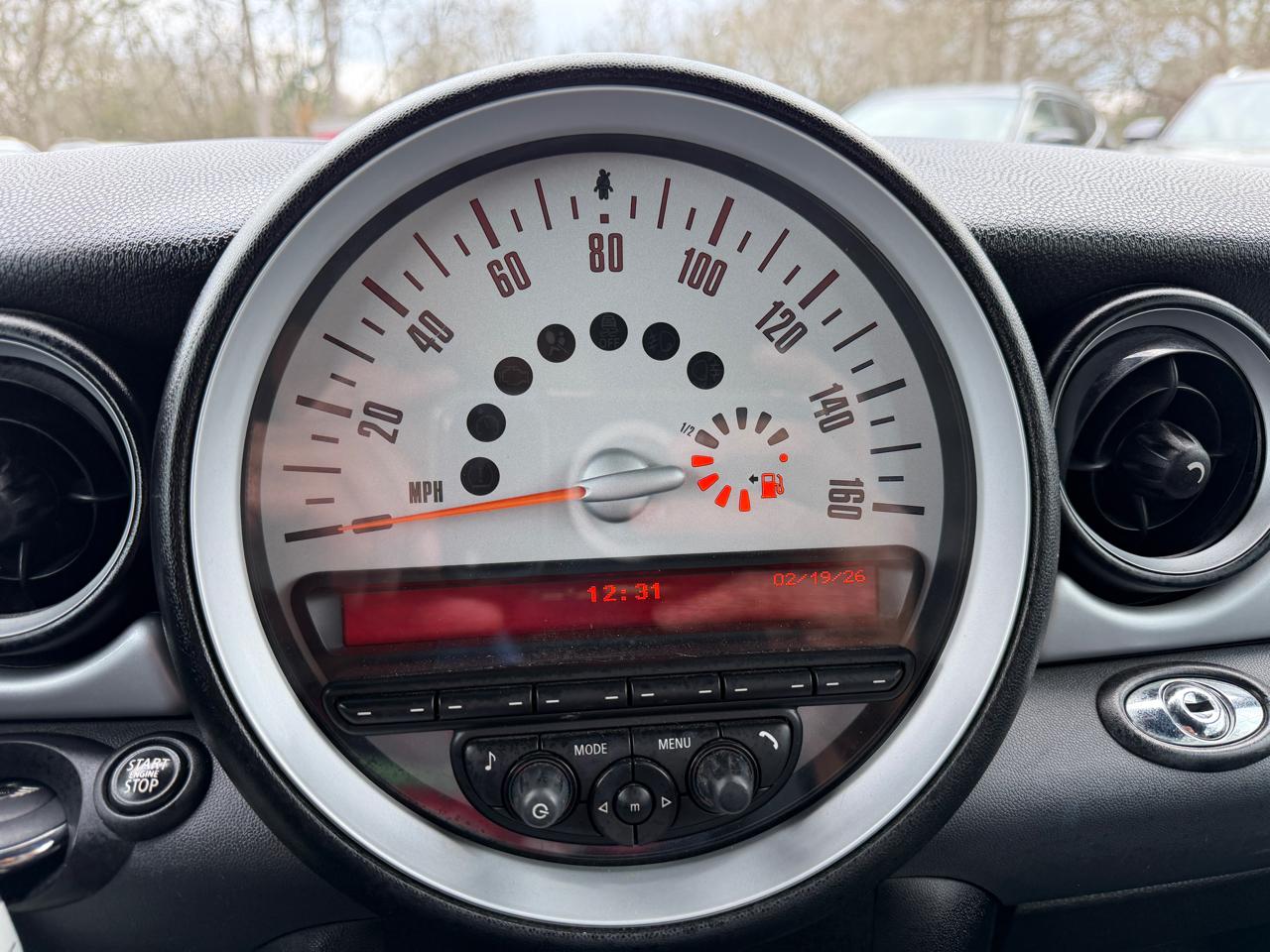 MINI Cooper Convertible 2012