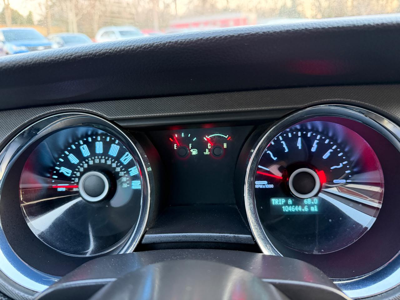 Ford Mustang V6 Coupe 2014