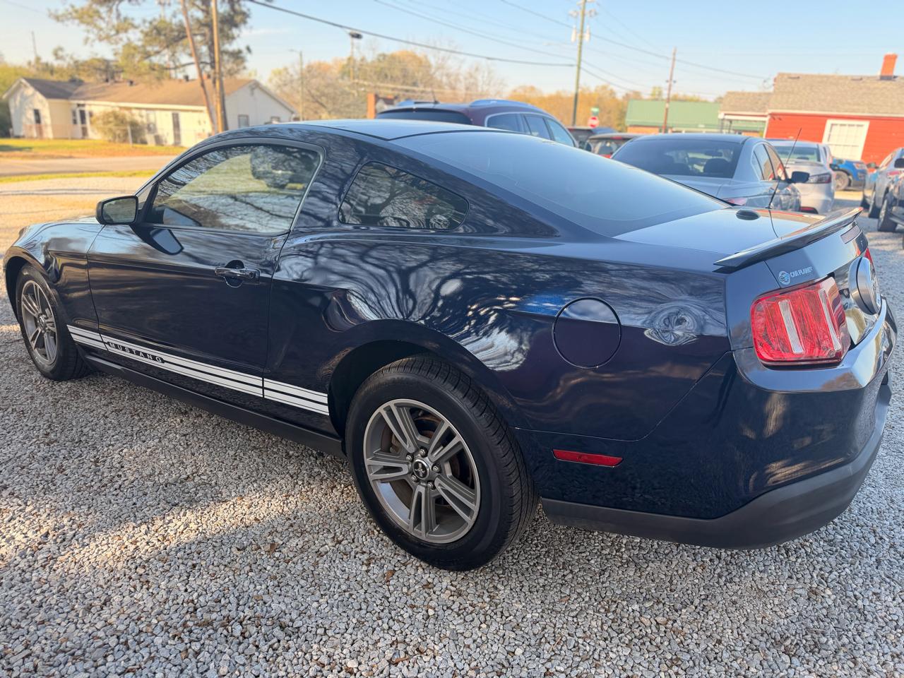 Ford Mustang V6 Coupe 2010