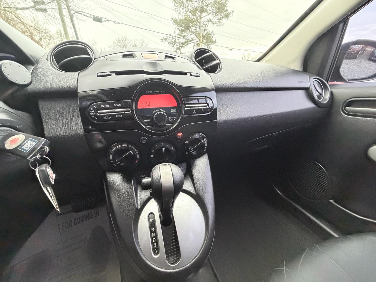 Mazda MAZDA2 Sport AT 2014