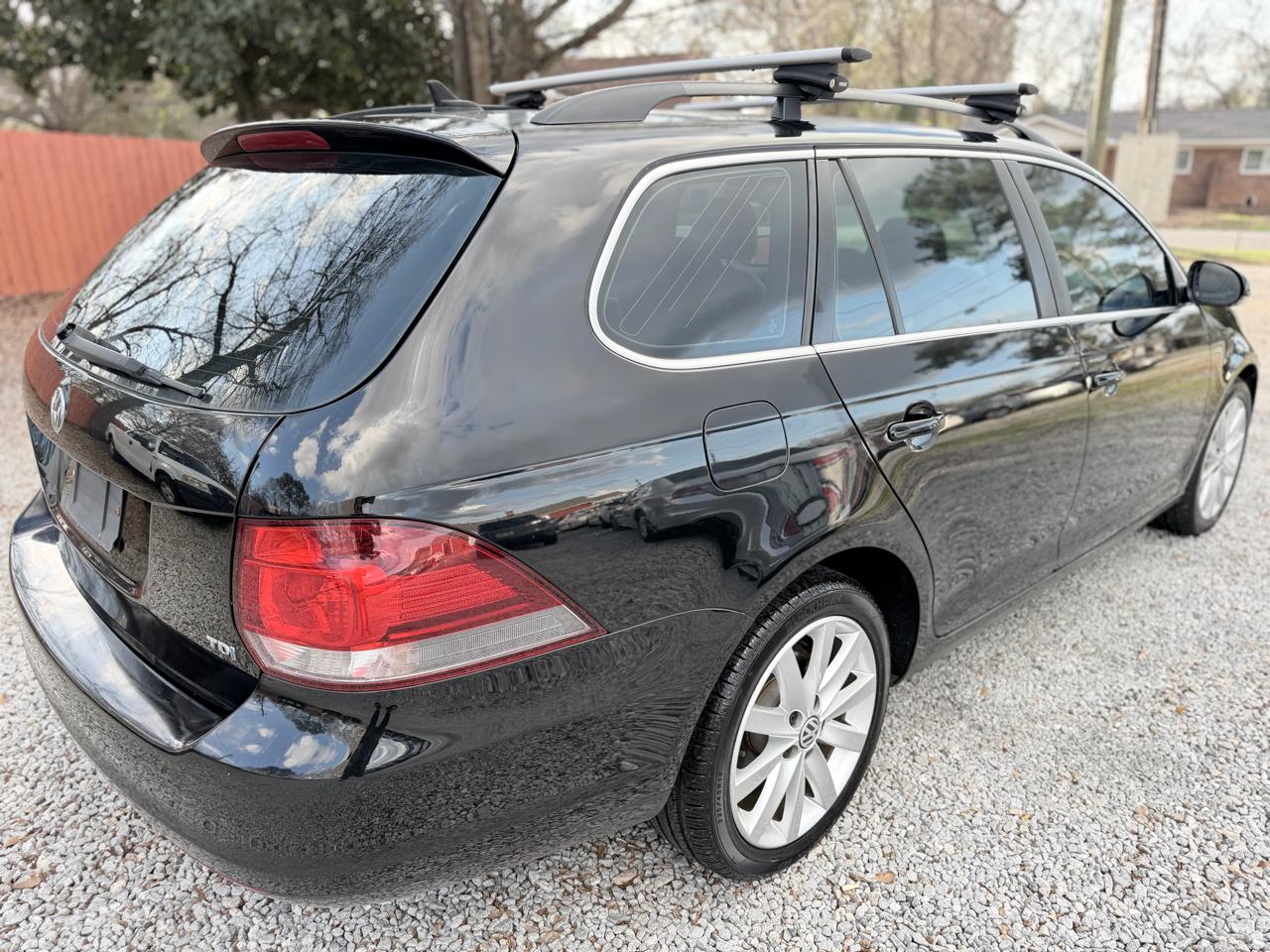 Volkswagen Jetta SportWagen 2.0L TDI 2013