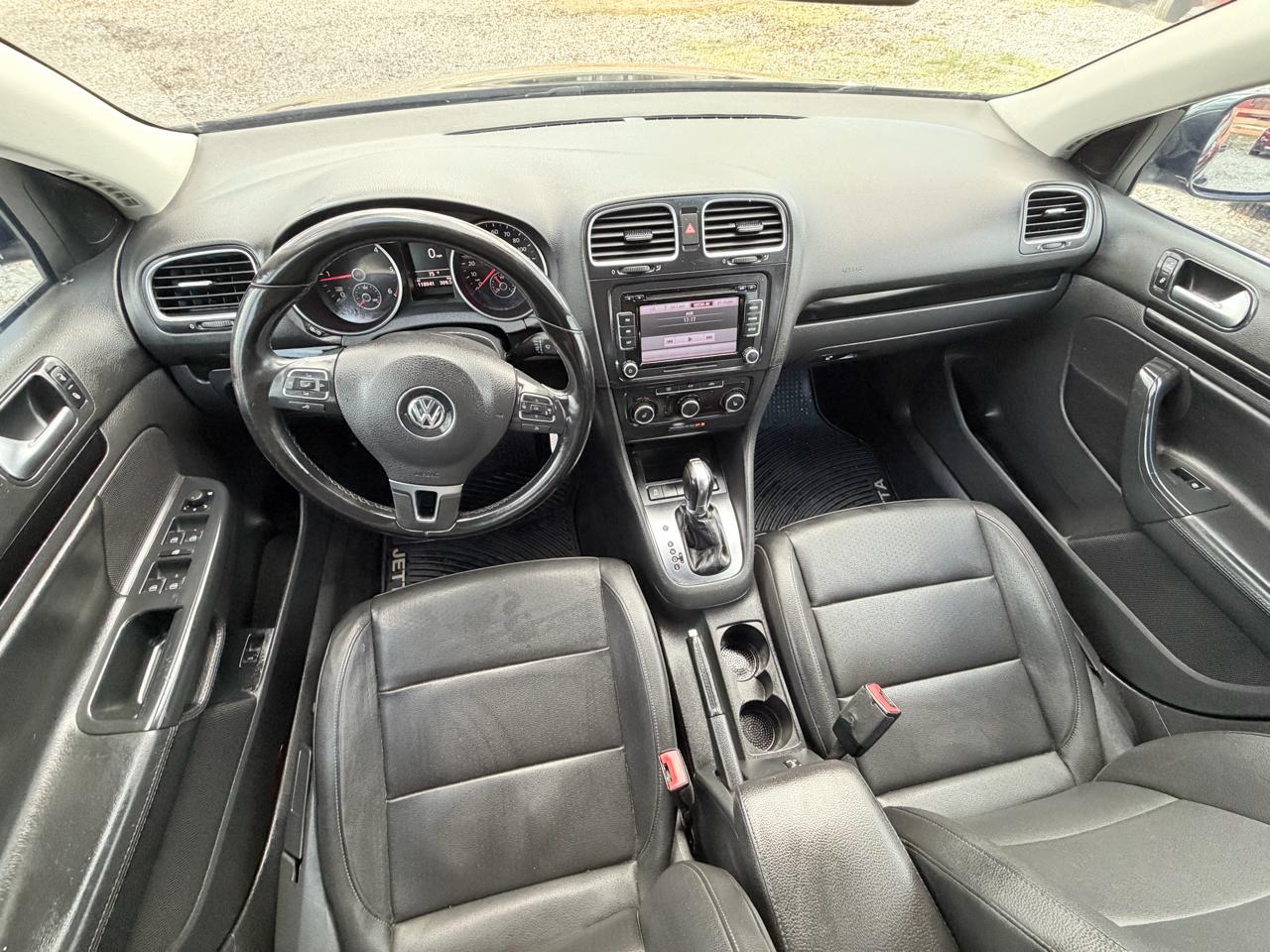 Volkswagen Jetta SportWagen 2.0L TDI 2013