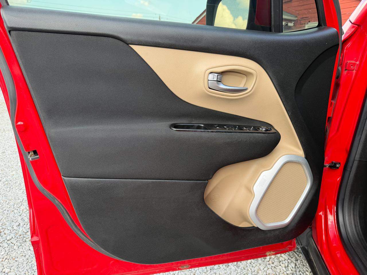 Jeep Renegade Latitude FWD 2015