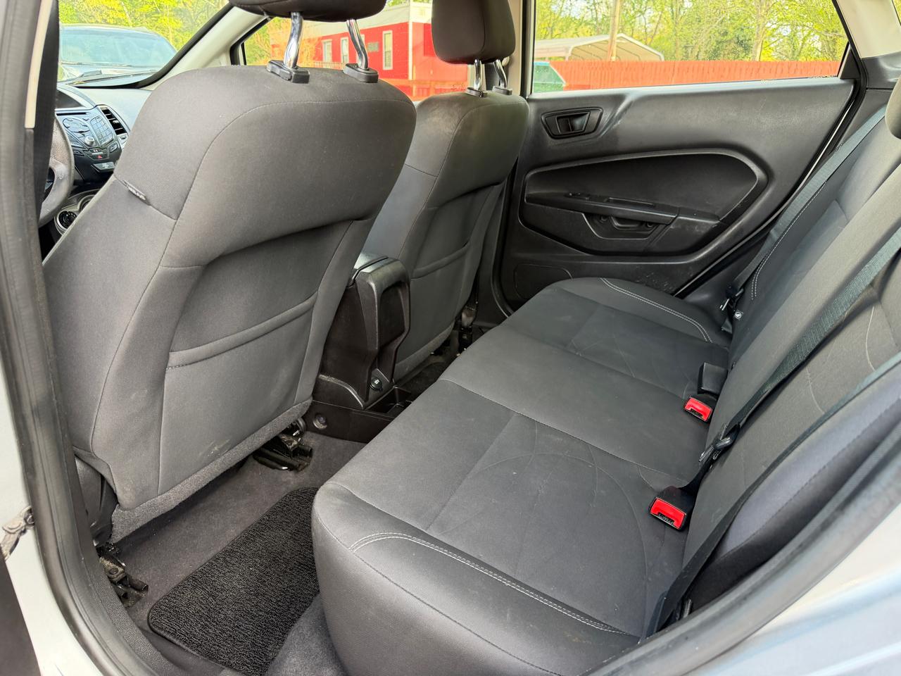 Ford Fiesta SE Sedan 2017