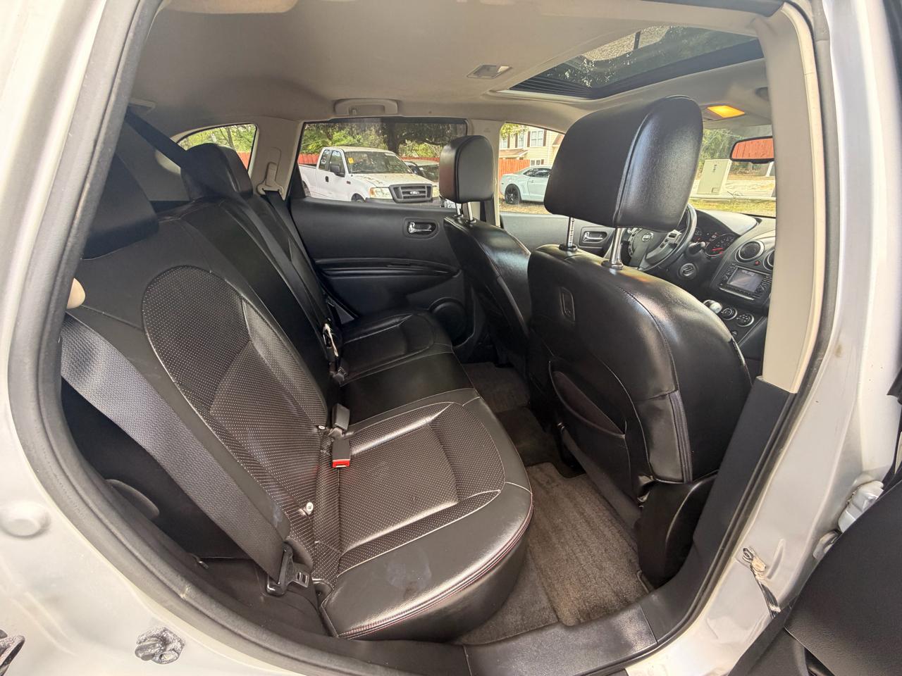 Nissan Rogue S AWD 2012