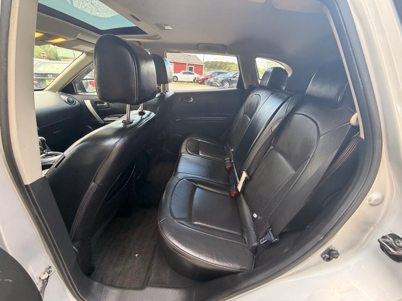 Nissan Rogue S AWD 2012