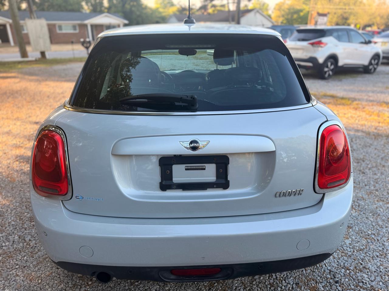 MINI Cooper Base 2015