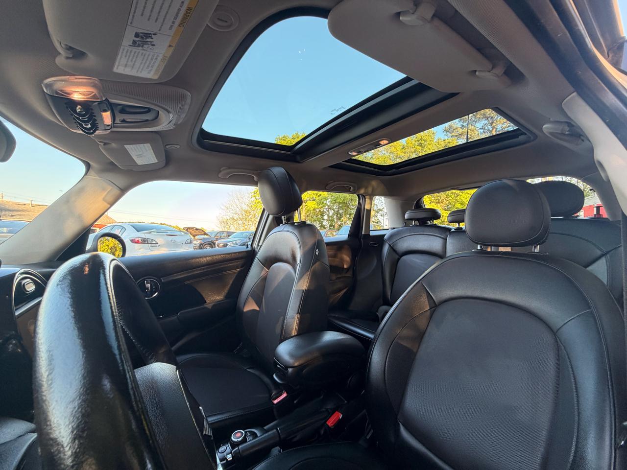 MINI Cooper Base 2015