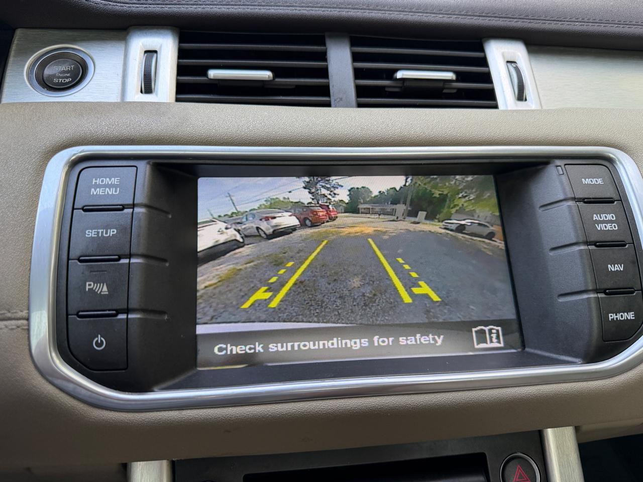 Land Rover Range Rover Evoque Pure Plus 5-Door 2015