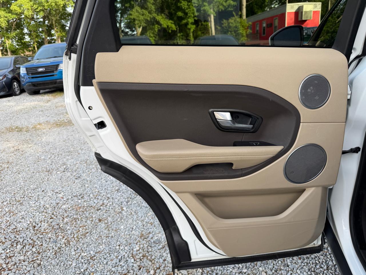 Land Rover Range Rover Evoque Pure Plus 5-Door 2015