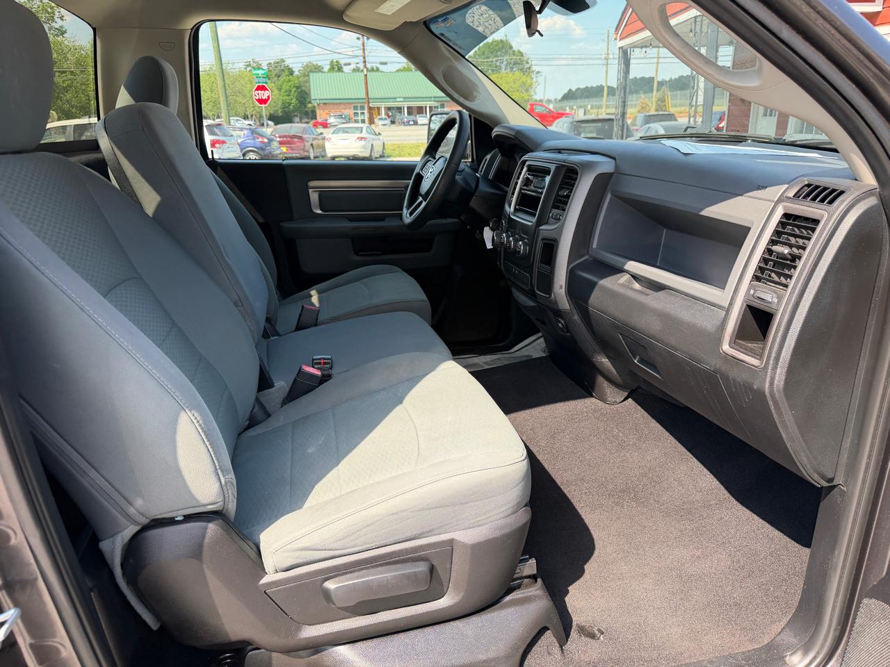 RAM 1500 Tradesman Regular Cab SWB 2WD 2016