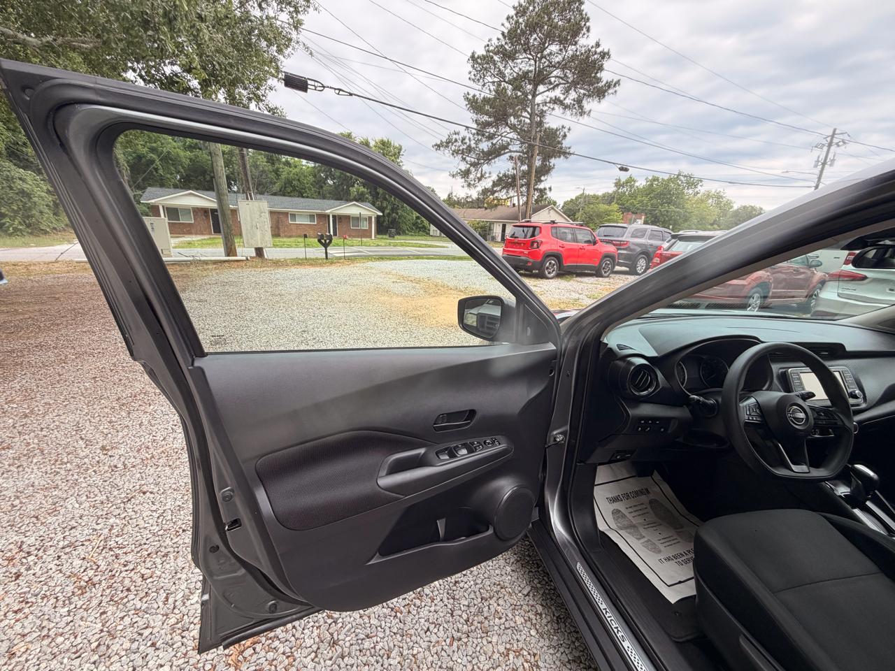 Nissan Kicks S 2023