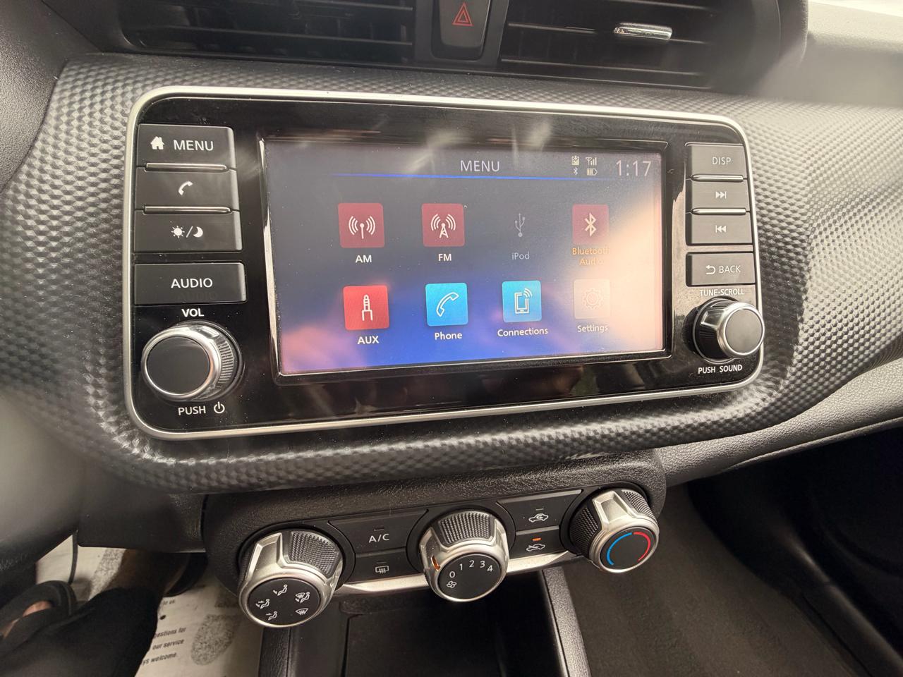 Nissan Kicks S 2023