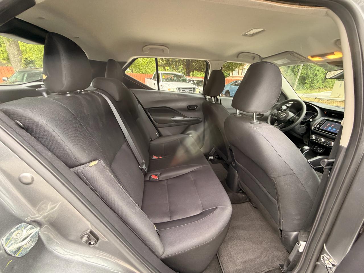 Nissan Kicks S 2023