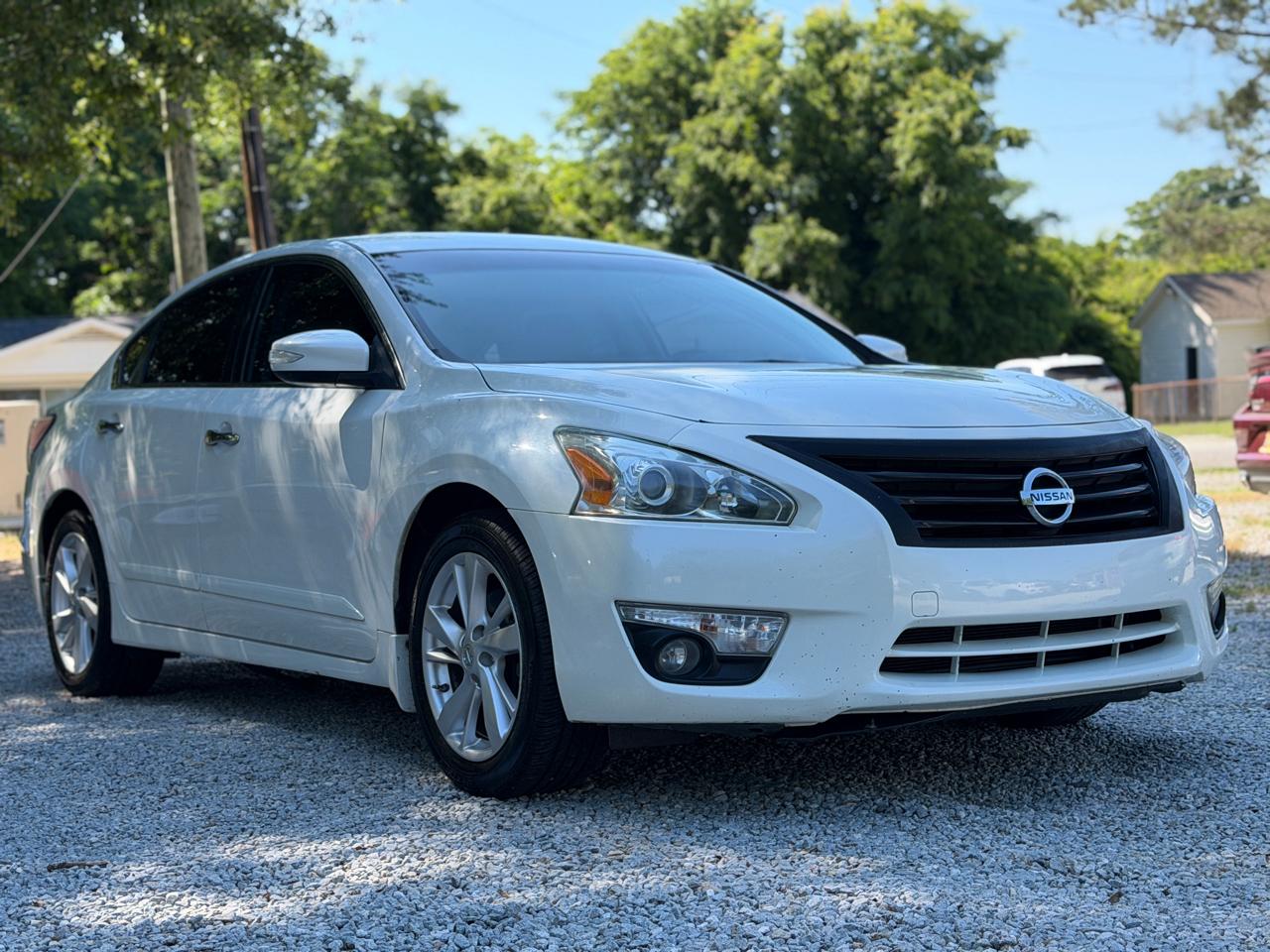 Nissan Altima 2.5 SV 2015