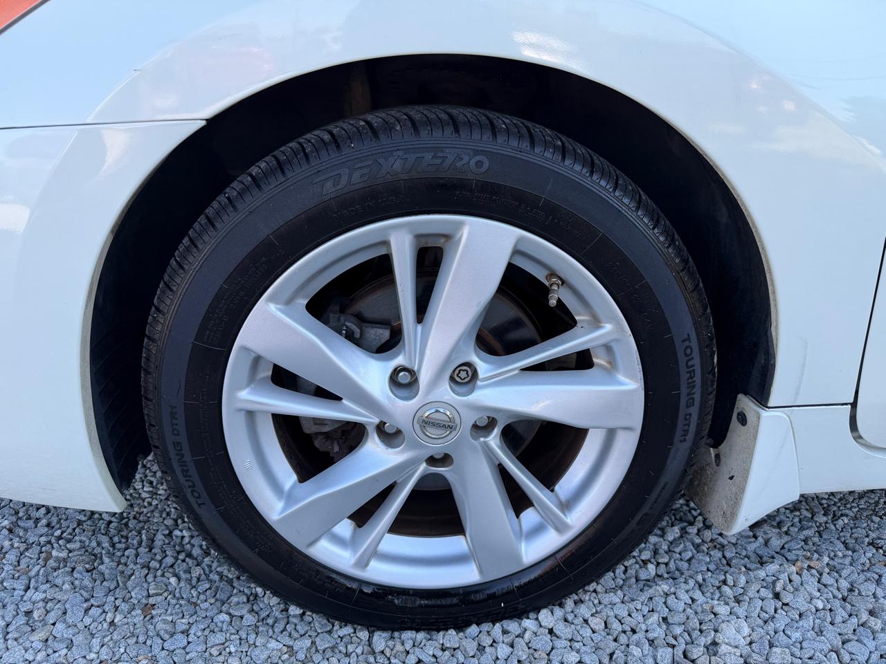 Nissan Altima 2.5 SV 2015