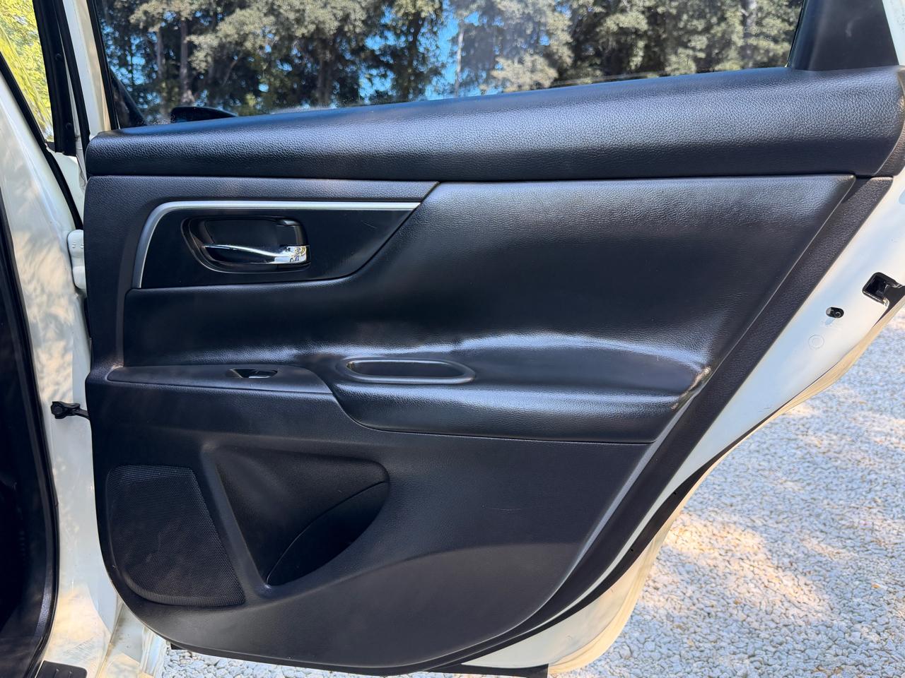 Nissan Altima 2.5 SV 2015