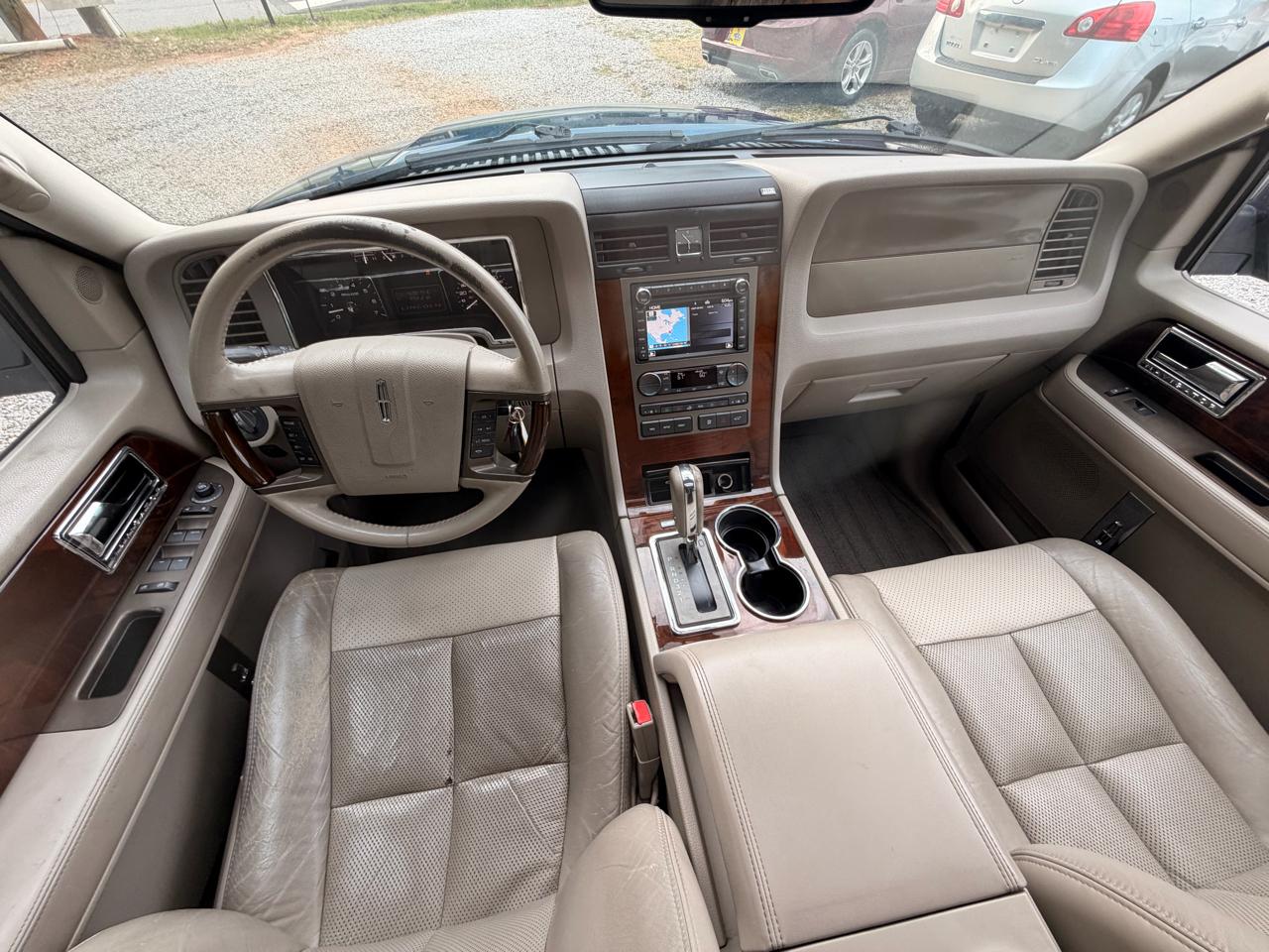Lincoln Navigator 2WD 2014