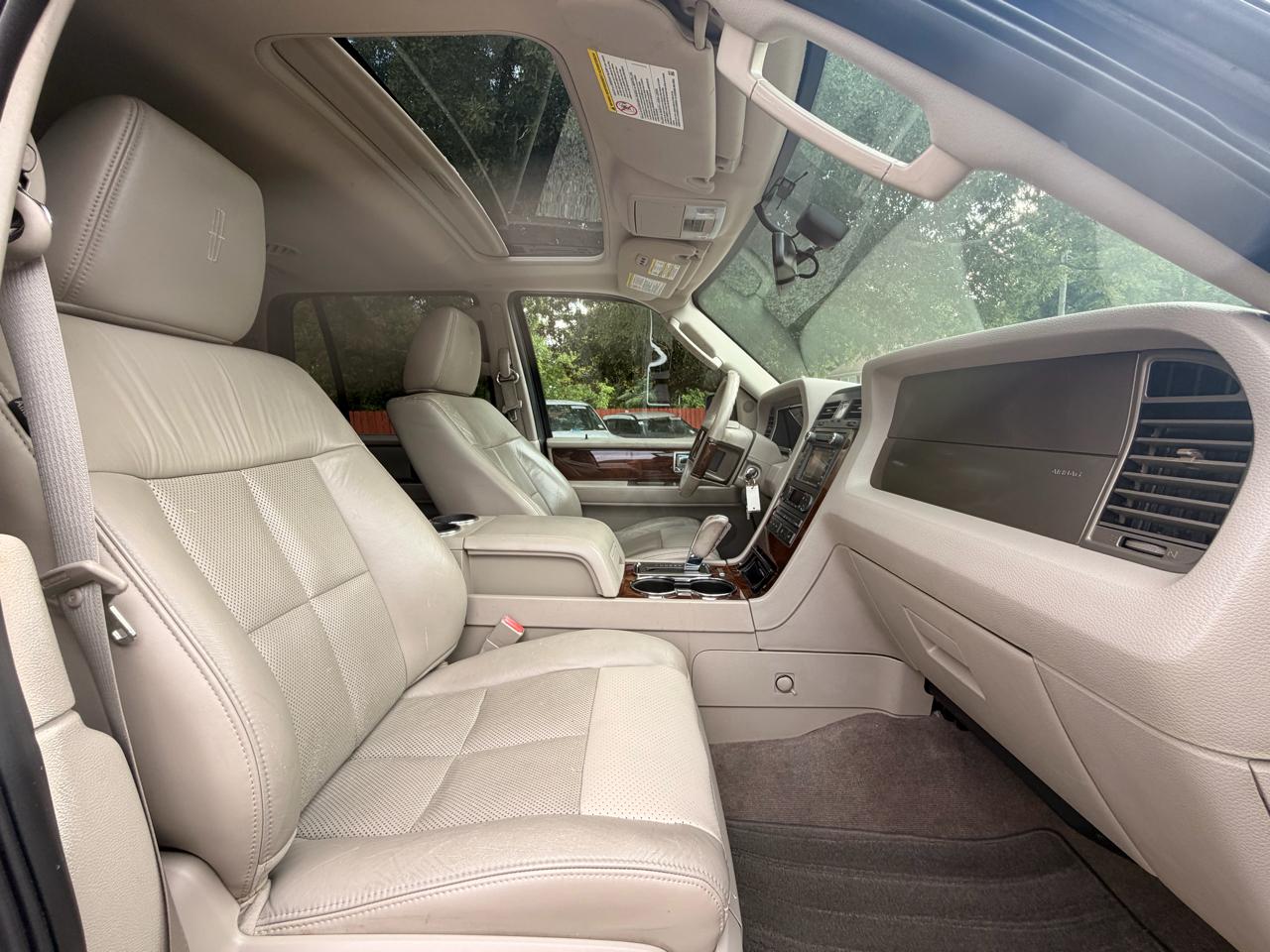Lincoln Navigator 2WD 2014