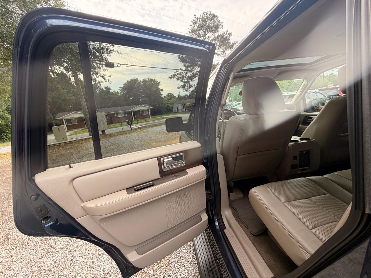 Lincoln Navigator 2WD 2014