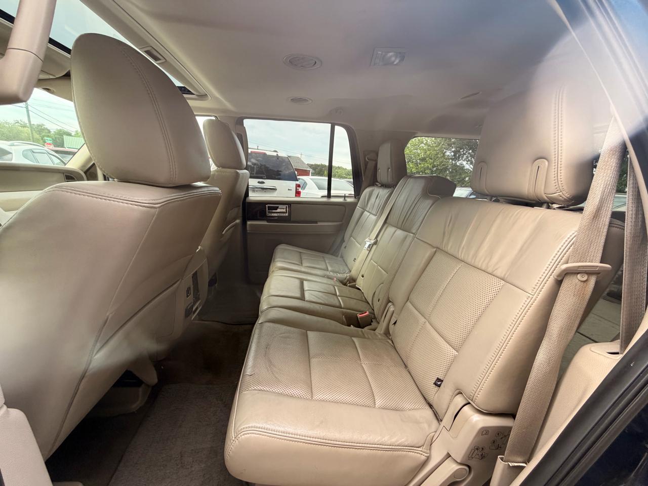 Lincoln Navigator 2WD 2014