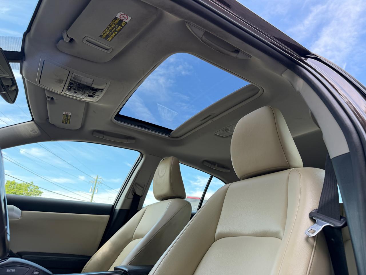 Lexus CT 200h Base 2012
