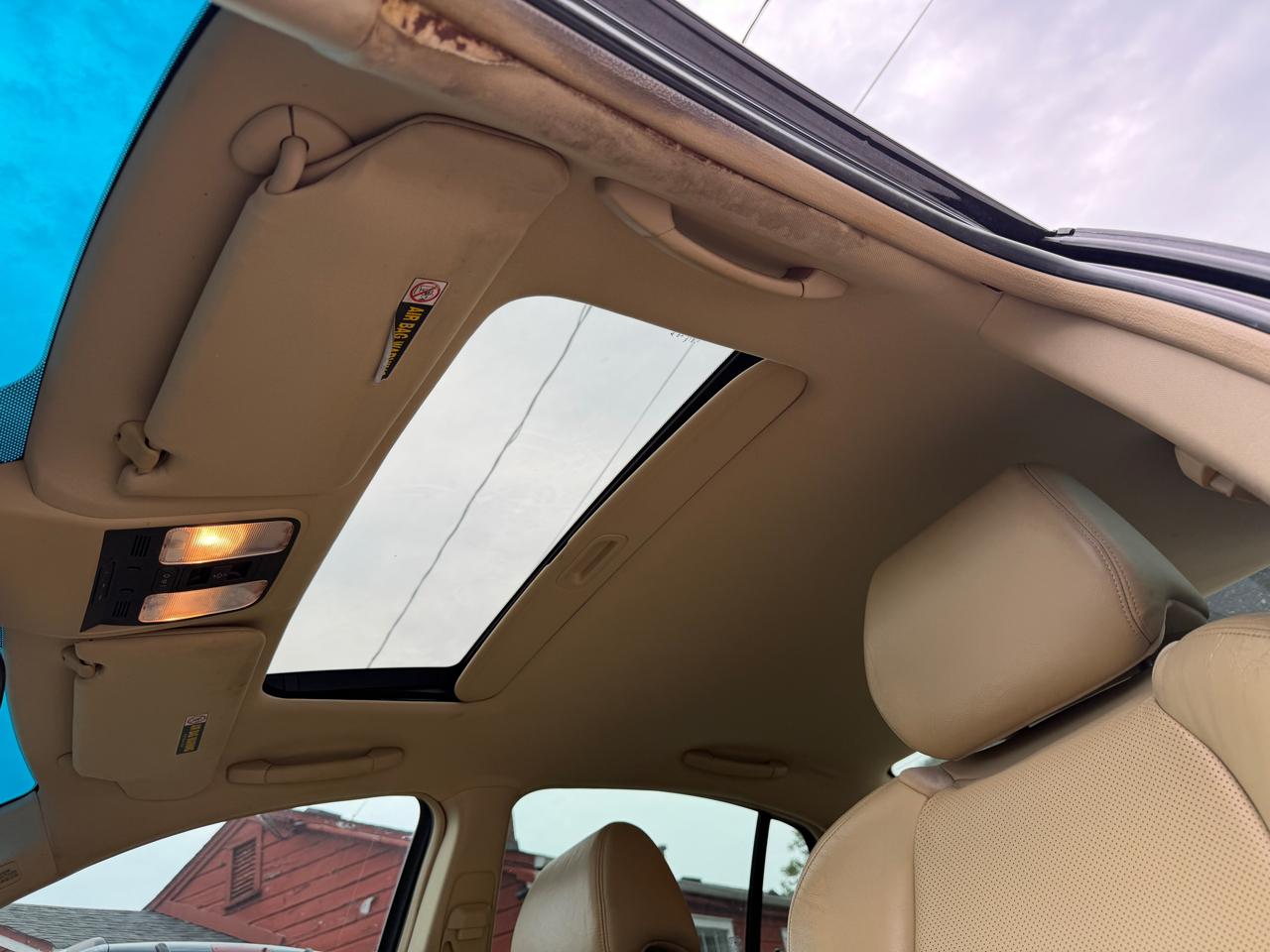 Acura TL 5-Speed AT with Navigation System 2008