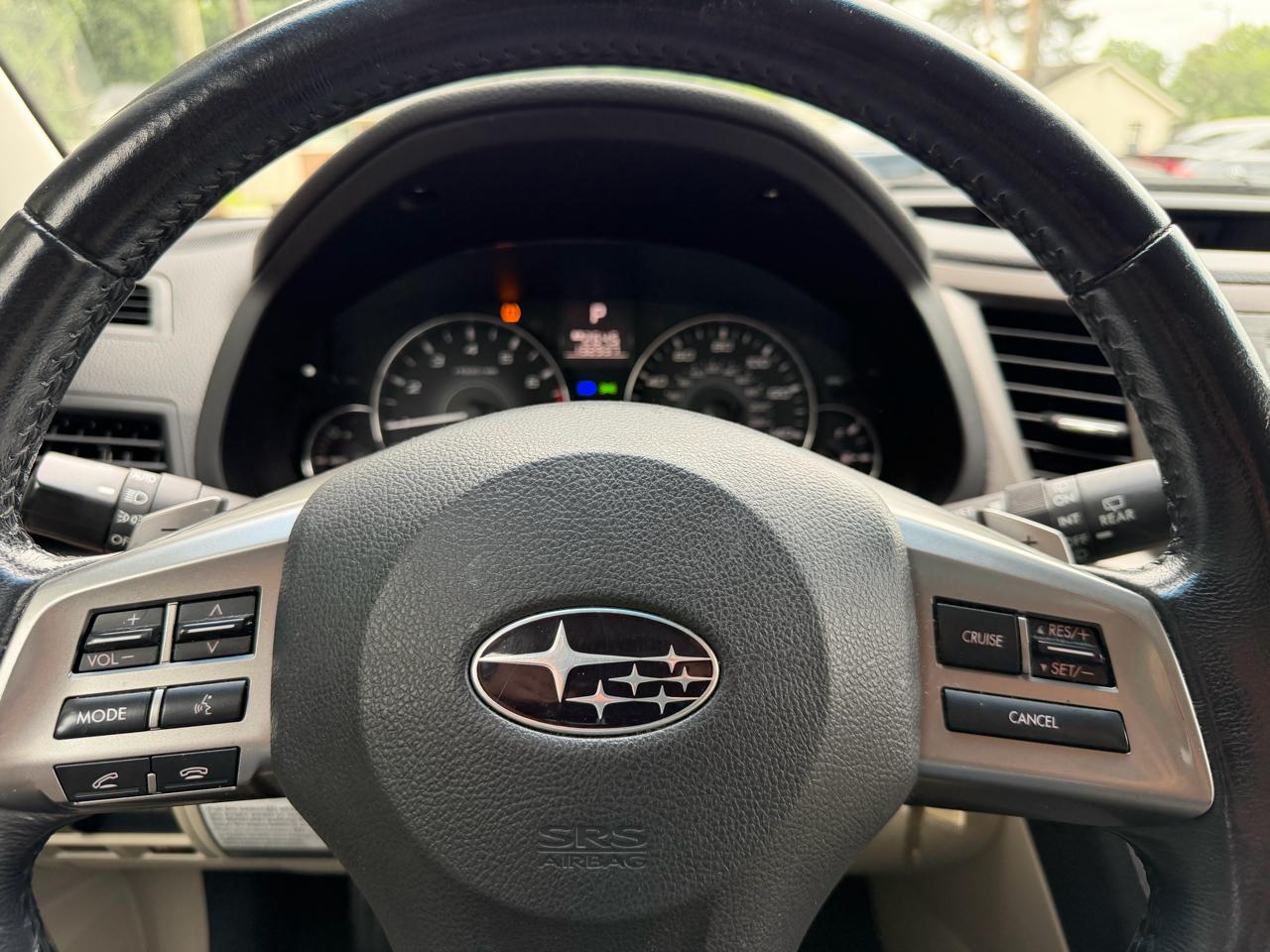 Subaru Outback 2.5i Limited 2012