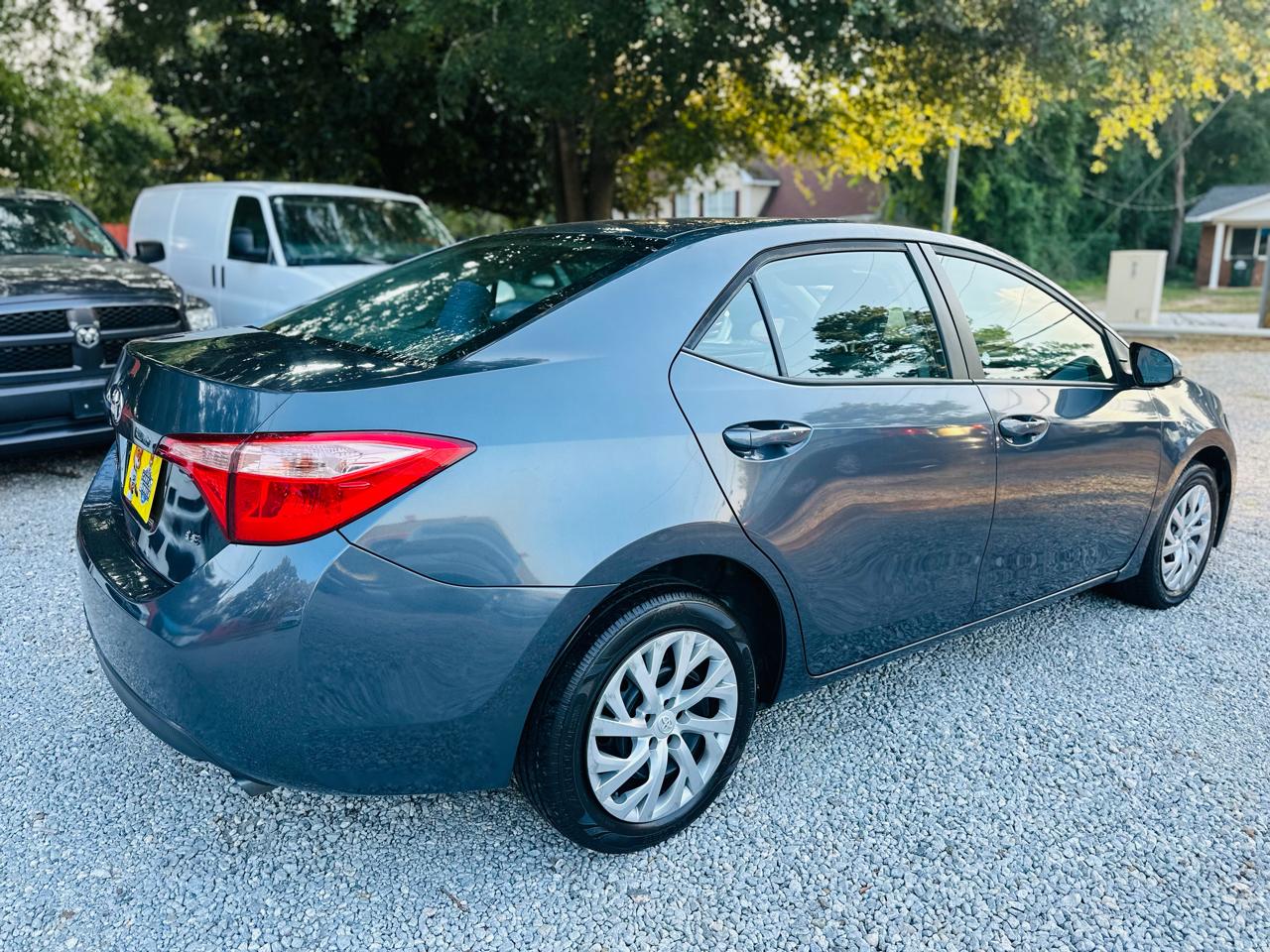 Toyota Corolla L CVT 2018