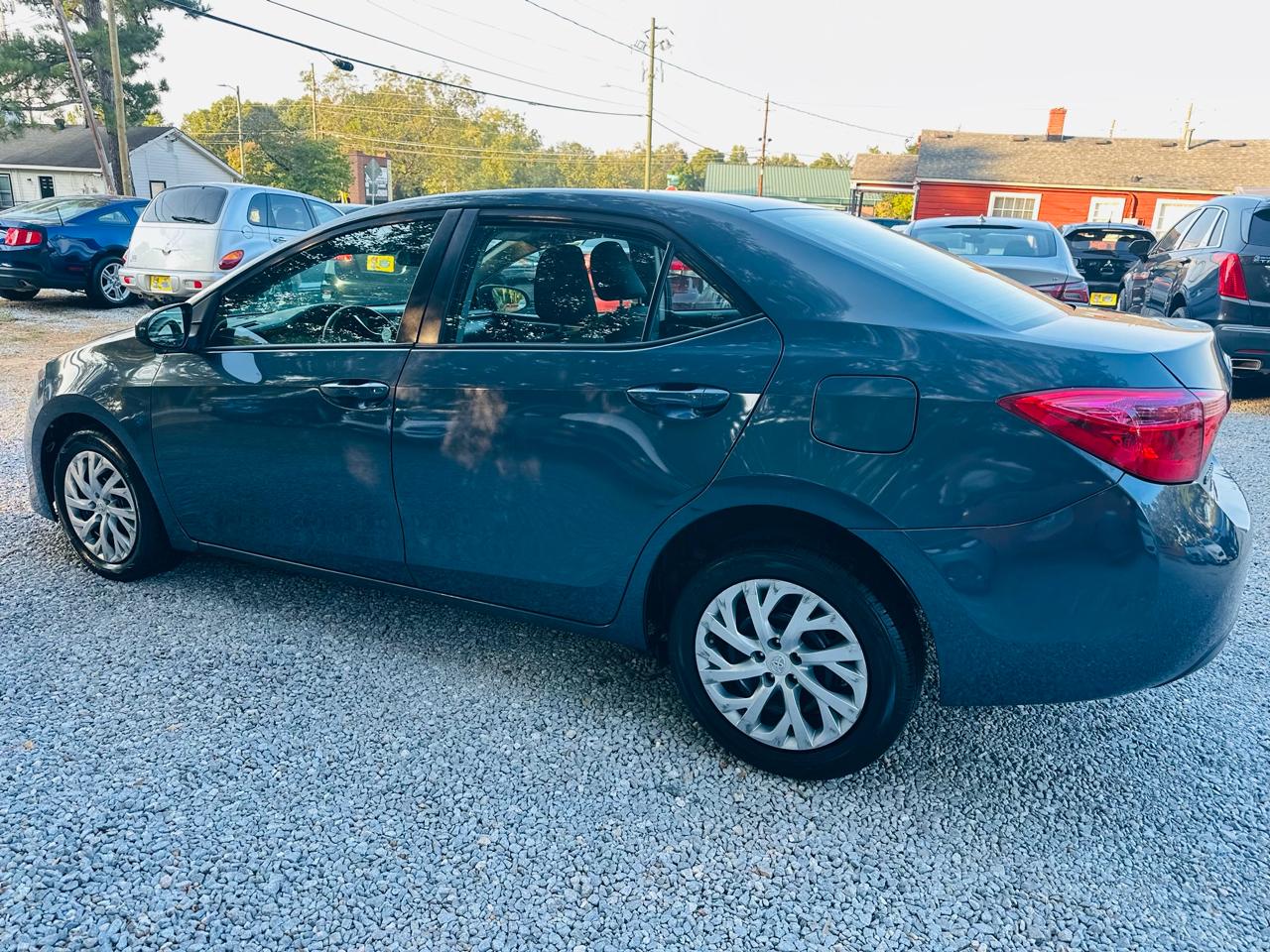 Toyota Corolla L CVT 2018